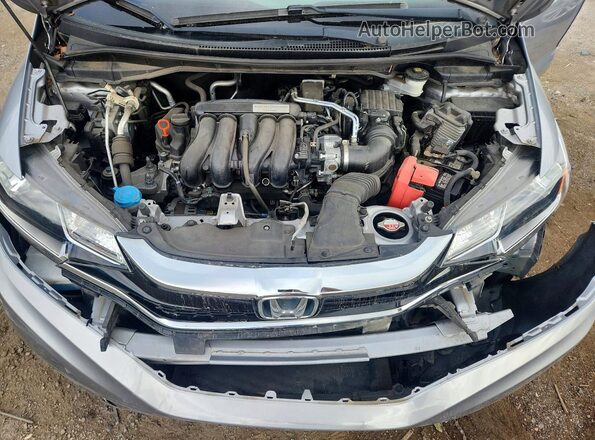 3HGGK5H45KM713622 2019 HONDA FIT Серебряный Вид задней части салона