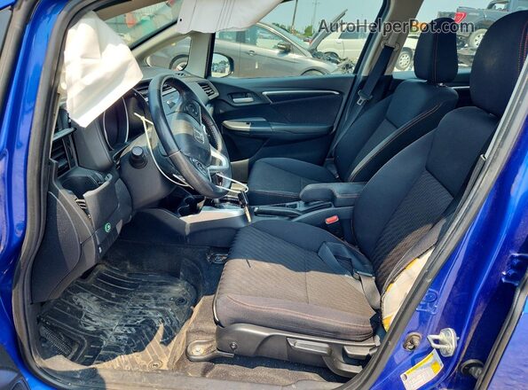 3HGGK5H68JM716692 2018 HONDA FIT Синий Вид салона спереди