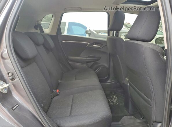 3HGGK5H70HM712767 2017 HONDA FIT Gray Вид задньої частини салону