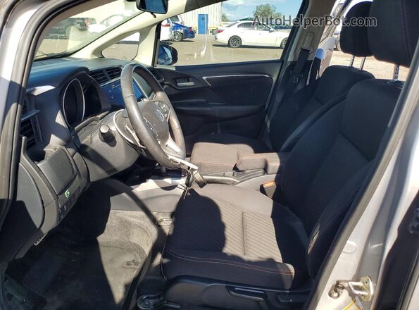 3HGGK5H70JM734158 2018 HONDA FIT Silver Widok wnętrza z przodu