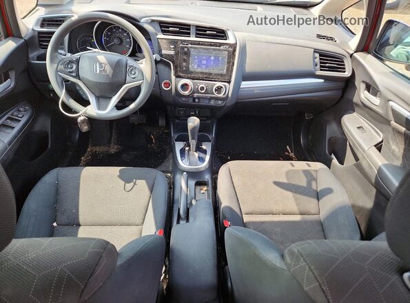3HGGK5H76HM710084 2017 HONDA FIT Red Вид панелі приладів