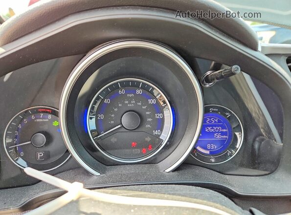 3HGGK5H76HM710084 2017 HONDA FIT Red Вид щитка приладів