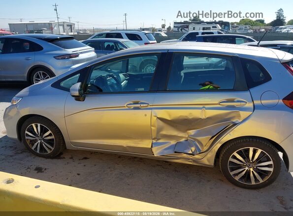 3HGGK5H80KM739614 2019 HONDA FIT Silver სალონის 360-გრადუსიანი ხედი