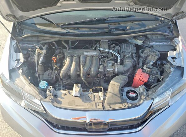 3HGGK5H84KM729975 2019 HONDA FIT Silver Rear interior view