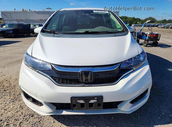 3HGGK5H87JM728687 2018 HONDA FIT White Widok z przodu