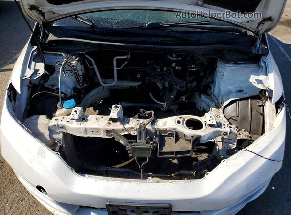 3HGGK5H88KM735312 2019 HONDA FIT White Вид задньої частини салону