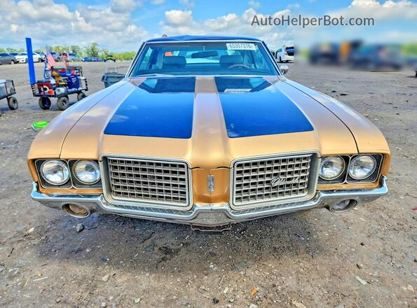 3J57K2M163837 1972 OLDSMOBILE CUTLASS Золотой Вид спереди