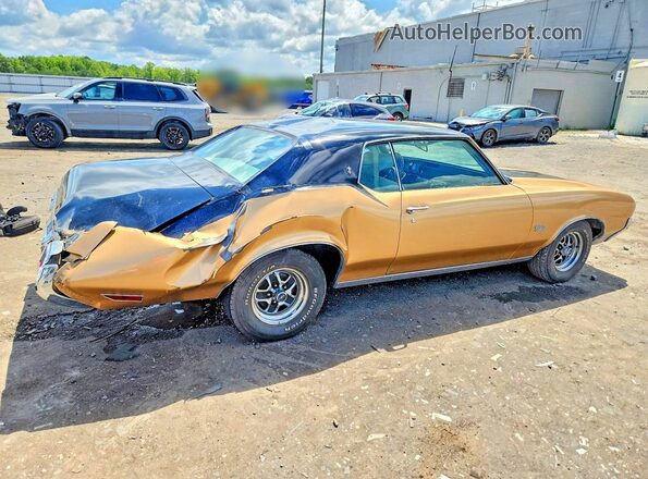3J57K2M163837 1972 OLDSMOBILE CUTLASS Золотой Задняя правая четверть