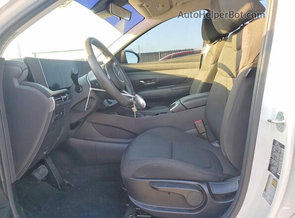 3KMJA3DE4SE005136 2025 HYUNDAI TUCSON Белый Вид салона спереди