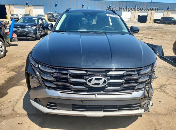 3KMJBCDEXSE018700 2025 HYUNDAI TUCSON Black Widok z przodu