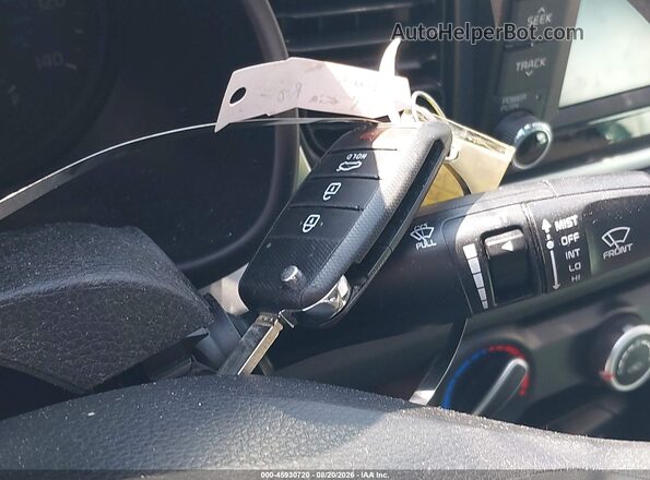 3KPA24AB1KE233000 2019 KIA RIO Blue Widok deski rozdzielczej