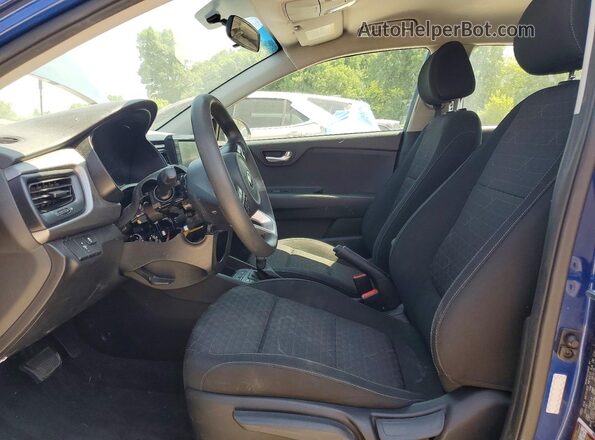 3KPA24AB2KE217100 2019 KIA RIO Blue Front interior view