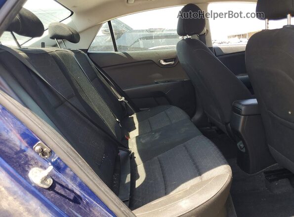 3KPA24AB2KE217100 2019 KIA RIO Blue Rear seats view