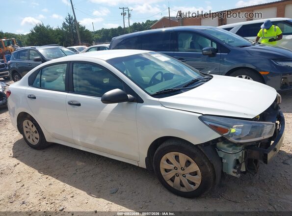 3KPA24AB3JE078593 2018 KIA RIO White Սալոնի հետևի տեսք