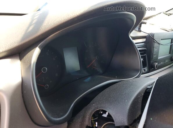 3KPA24AB7JE079410 2018 KIA RIO Silver Instrument cluster view