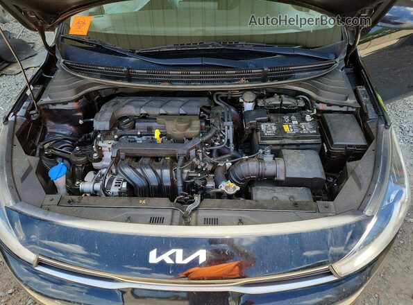 3KPA24AD0NE432447 2022 KIA RIO Black Vista interior trasera