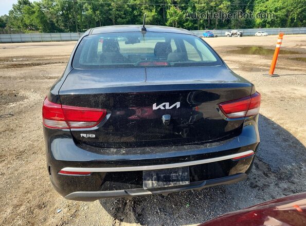 3KPA24AD0PE515816 2023 KIA RIO Black Հետևի տեսք
