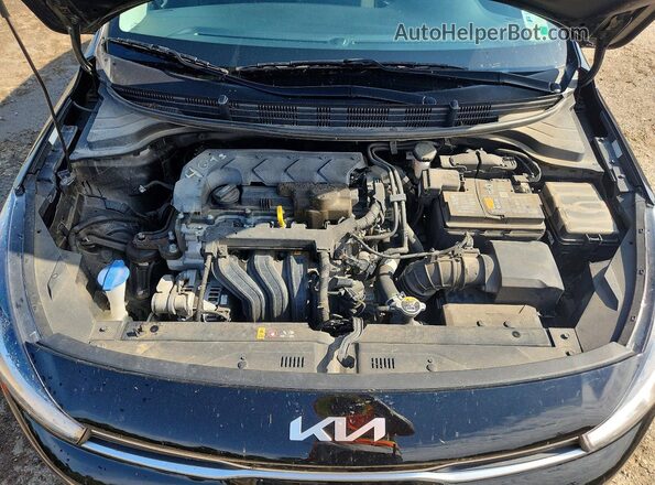 3KPA24AD0PE515816 2023 KIA RIO Black Սալոնի հետևի տեսք