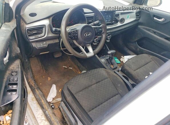 3KPA24AD1LE278358 2020 KIA RIO White Vista del salpicadero