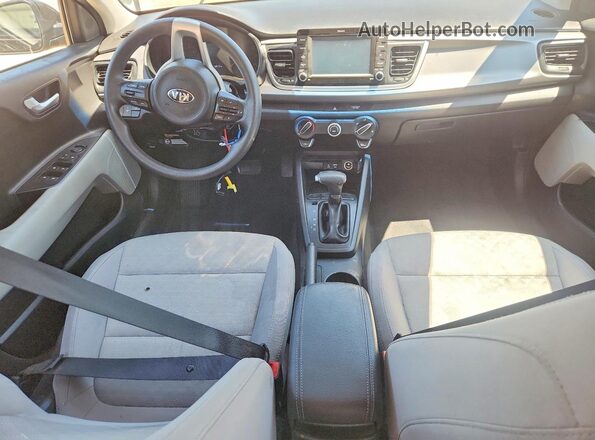 3KPA24AD1LE330703 2020 KIA RIO Black წინა პანელის ხედი