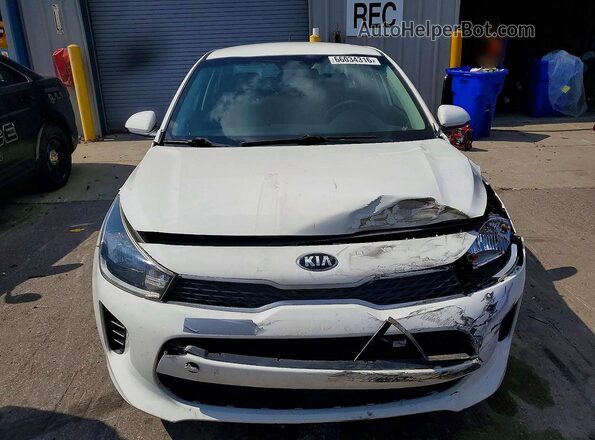 3KPA24AD1LE337053 2020 KIA RIO White Vista frontal