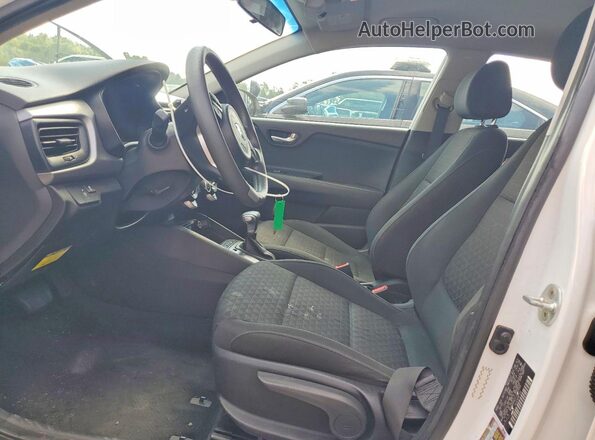 3KPA24AD1LE337053 2020 KIA RIO White Vista interior delantera