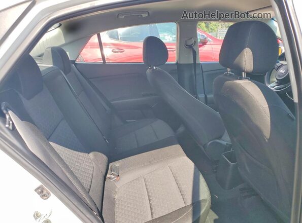 3KPA24AD1LE337053 2020 KIA RIO White Vista de los asientos traseros