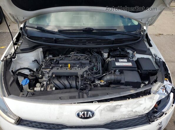 3KPA24AD1LE337053 2020 KIA RIO White Vista interior trasera