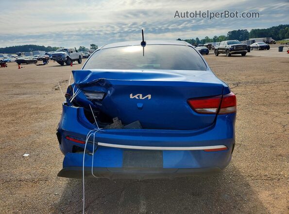 3KPA24AD1NE431193 2022 KIA RIO Blue უკანა ხედი