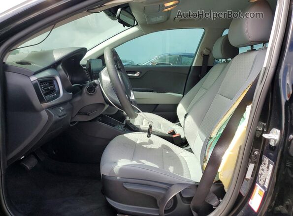 3KPA24AD1NE505180 2022 KIA RIO Black Front interior view