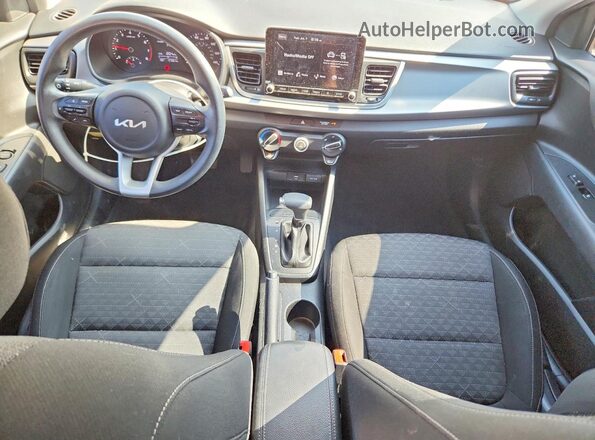 3KPA24AD2NE443899 2022 KIA RIO White Вид панелі приладів