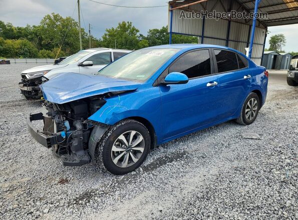 3KPA24AD2NE469810 2022 KIA RIO Blue Trasero izquierdo