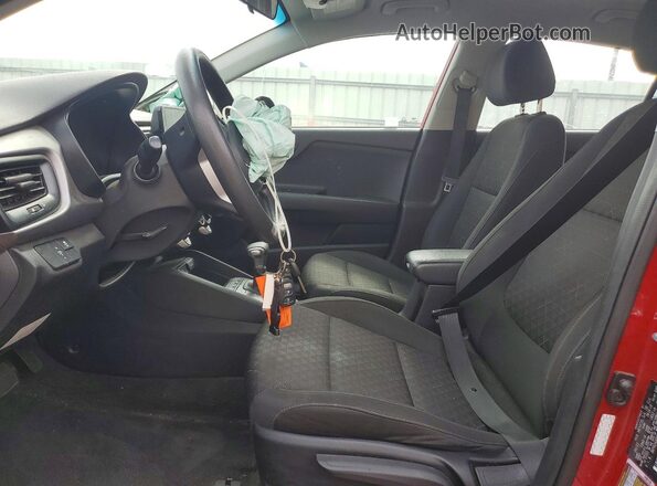 3KPA24AD2NE474747 2022 KIA RIO Maroon Вид салону спереду