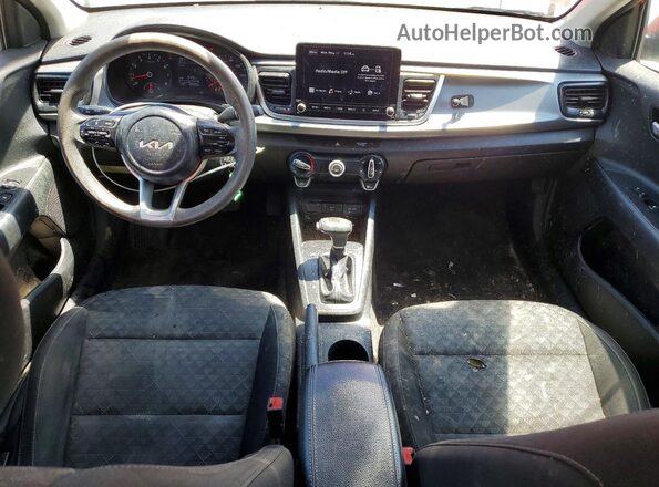 3KPA24AD2PE600267 2023 KIA RIO Red Вид панелі приладів