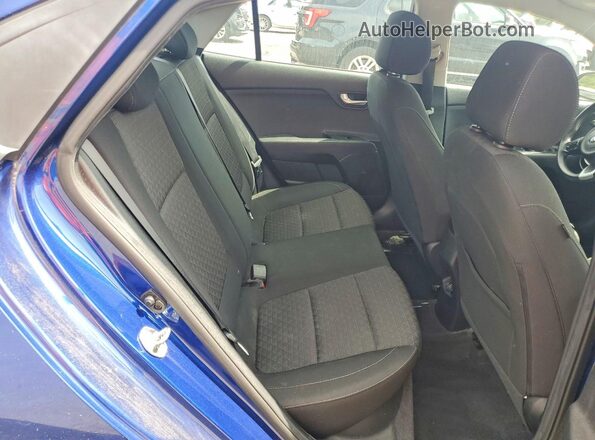 3KPA24AD3LE293170 2020 KIA RIO Blue Հետևի նստատեղերի տեսք