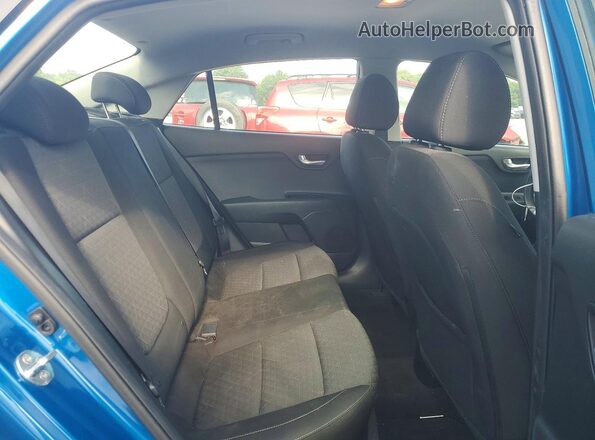 3KPA24AD3ME410764 2021 KIA RIO Blue Vista interior trasera