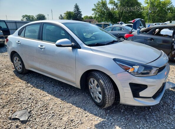 3KPA24AD3PE564959 2023 KIA RIO Silver Przód prawy