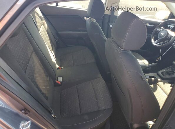 3KPA24AD4LE256094 2020 KIA RIO Charcoal Вид задніх сидінь