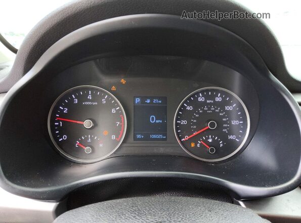 3KPA24AD4LE337094 2020 KIA RIO White Widok zestawu wskaźników