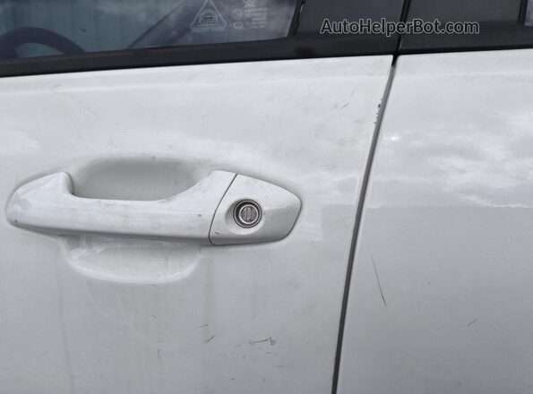 3KPA24AD4LE337094 2020 KIA RIO White 