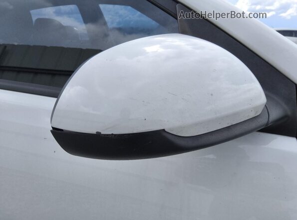 3KPA24AD4LE337094 2020 KIA RIO White 