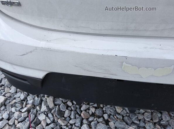 3KPA24AD4LE337094 2020 KIA RIO White 
