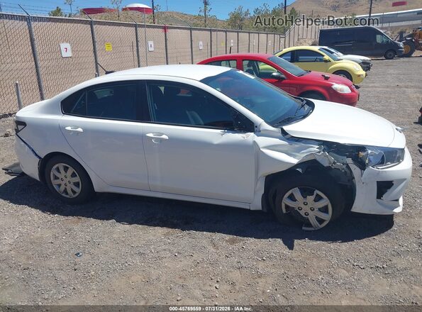 3KPA24AD4ME385888 2021 KIA RIO White Widok zestawu wskaźników