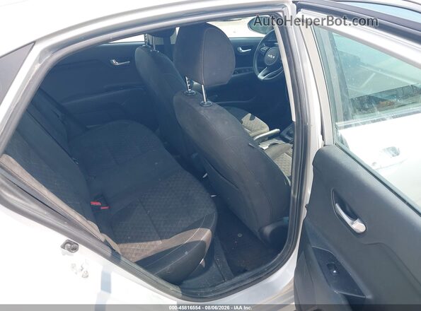 3KPA24AD4NE477388 2022 KIA RIO Silver Вид наклейки з VIN-кодом