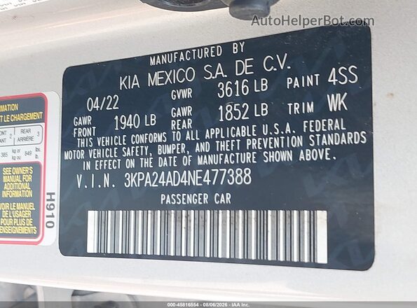 3KPA24AD4NE477388 2022 KIA RIO Silver Вид підкапотного простору