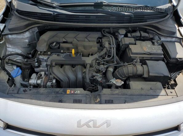 3KPA24AD4PE602408 2023 KIA RIO Silver Вид задньої частини салону