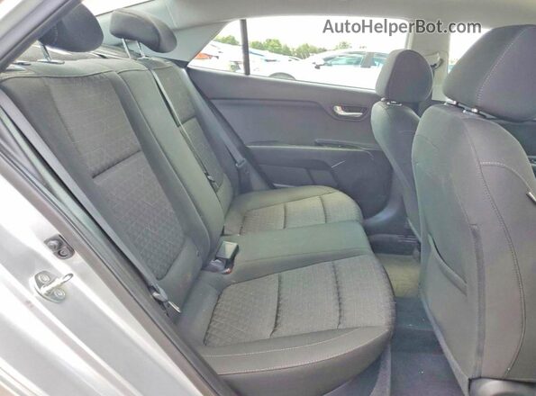 3KPA24AD4PE602408 2023 KIA RIO Silver Вид задніх сидінь
