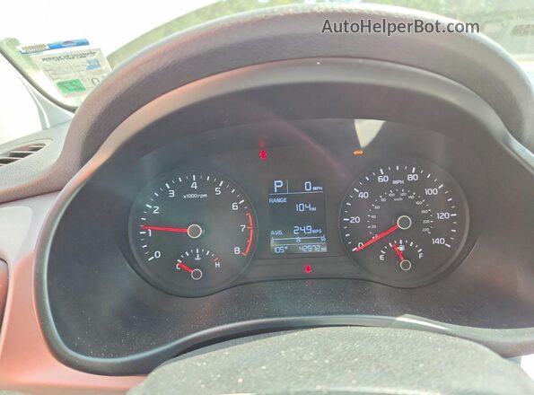 3KPA24AD4PE615899 2023 KIA RIO White ხელსაწყოთა პანელის ხედი