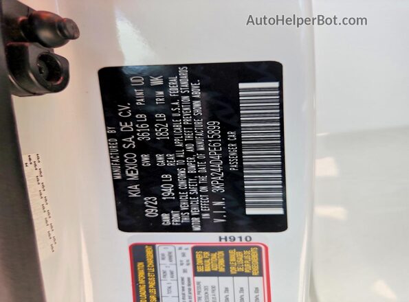3KPA24AD4PE615899 2023 KIA RIO White VIN კოდის სტიკერის ხედი
