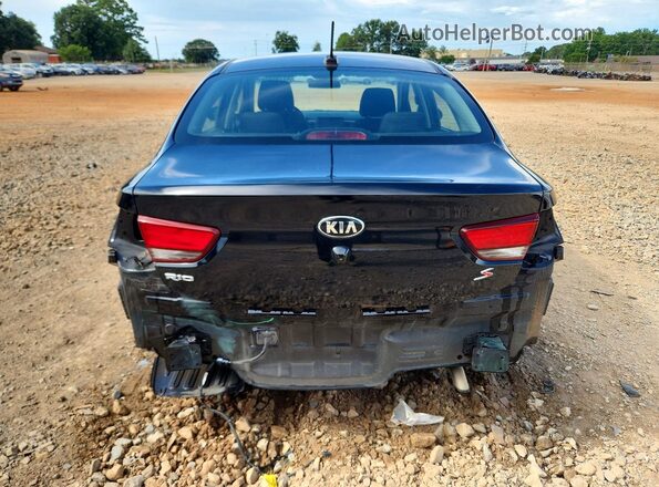 3KPA24AD5LE296247 2020 KIA RIO Black Вид ззаду
